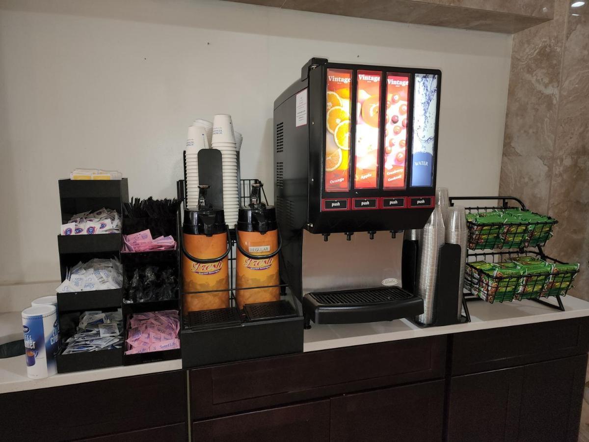 圣彼得堡坦帕湾地区温德姆戴斯酒店 皮内拉斯公园 外观 照片